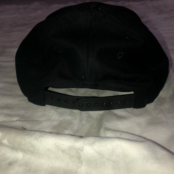 Disney Store Embroidered Tigger Baseball Cap - Picture 4 of 5